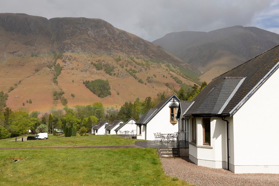 Luxury Lodges with view to ben Nevis, Glen Nevis Caravan and Camping Park, Glen Nevis